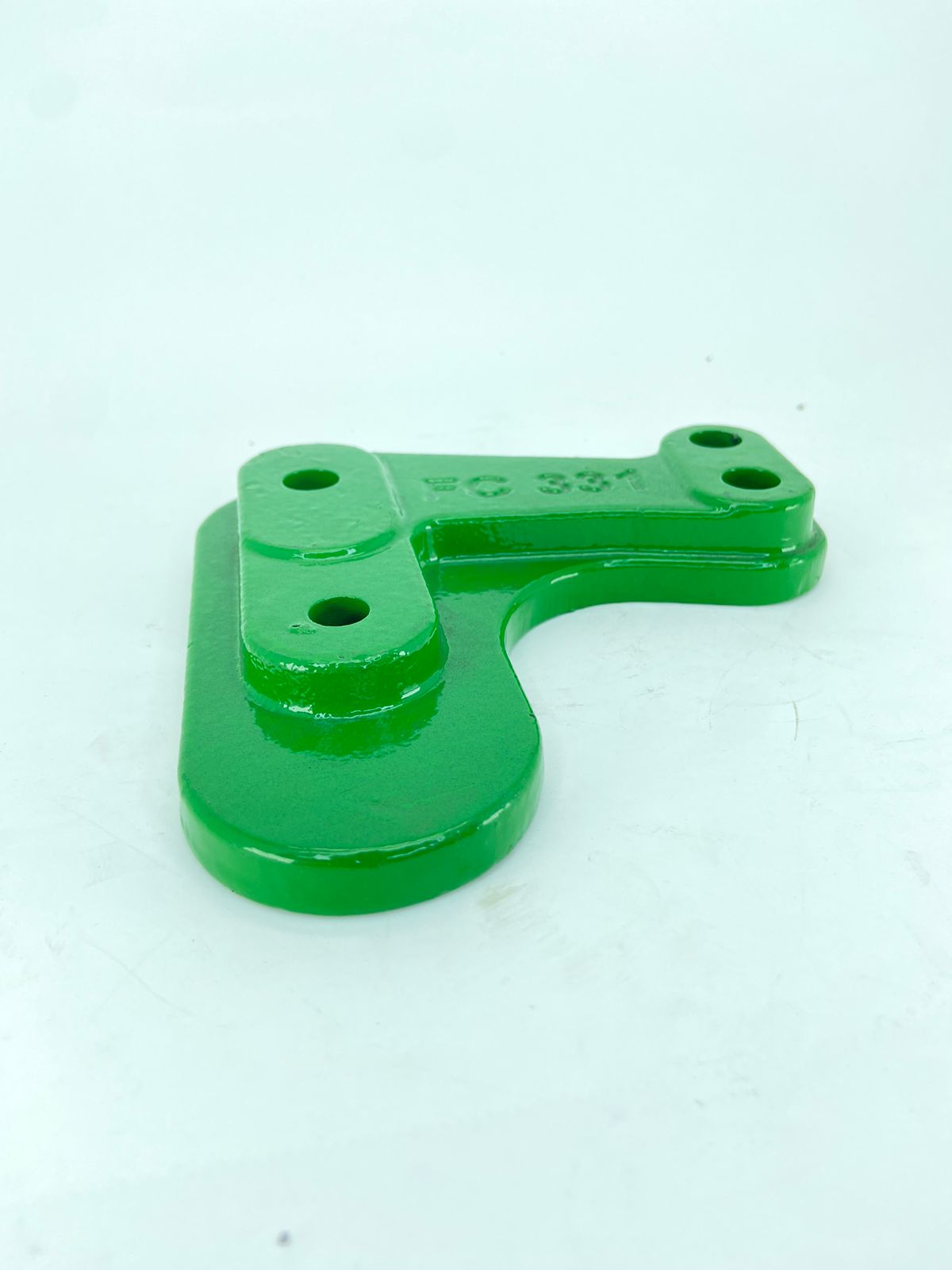Z2452 - SUPORTE DA HASTE DO SULCATOR DIREITO - CQ54956 JOHN DEERE