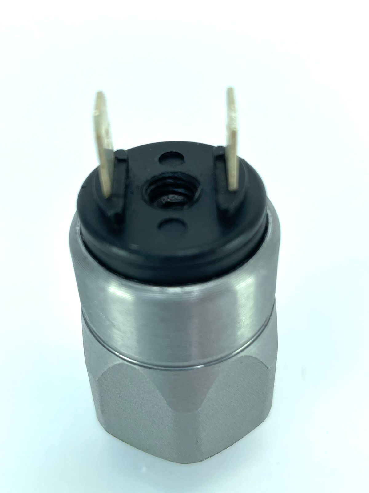 Z4704 - SENSOR DE PRESSAO ELETRICO CNH: 87395493